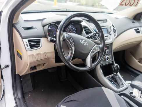 Used 2016 Hyundai Elantra Value Edition FWD image 15