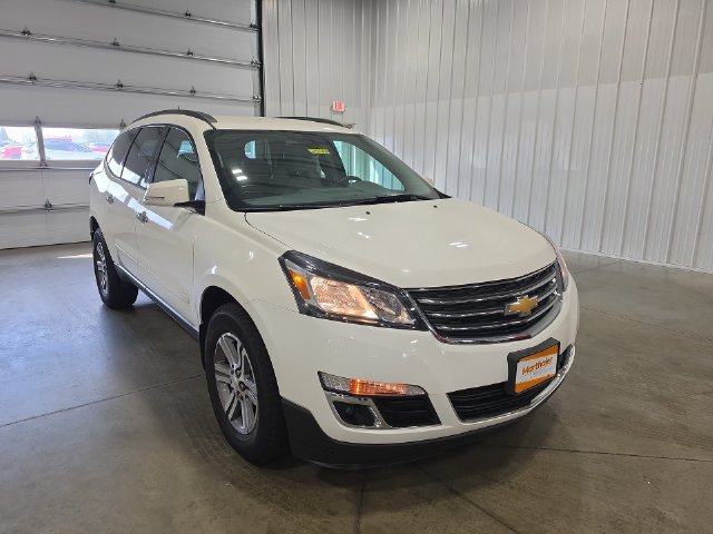 Used 2015 Chevrolet Traverse LT FWD image 2