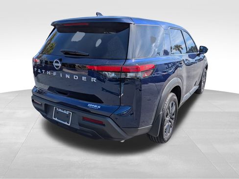 Used 2022 Nissan Pathfinder S image 5