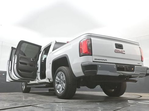 Used 2018 GMC Sierra 1500 SLT w/ Enhanced Driver Alert Package RWD image 53