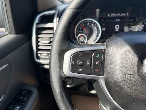 Used 2019 RAM 1500 Big Horn AWD/4WD image 24
