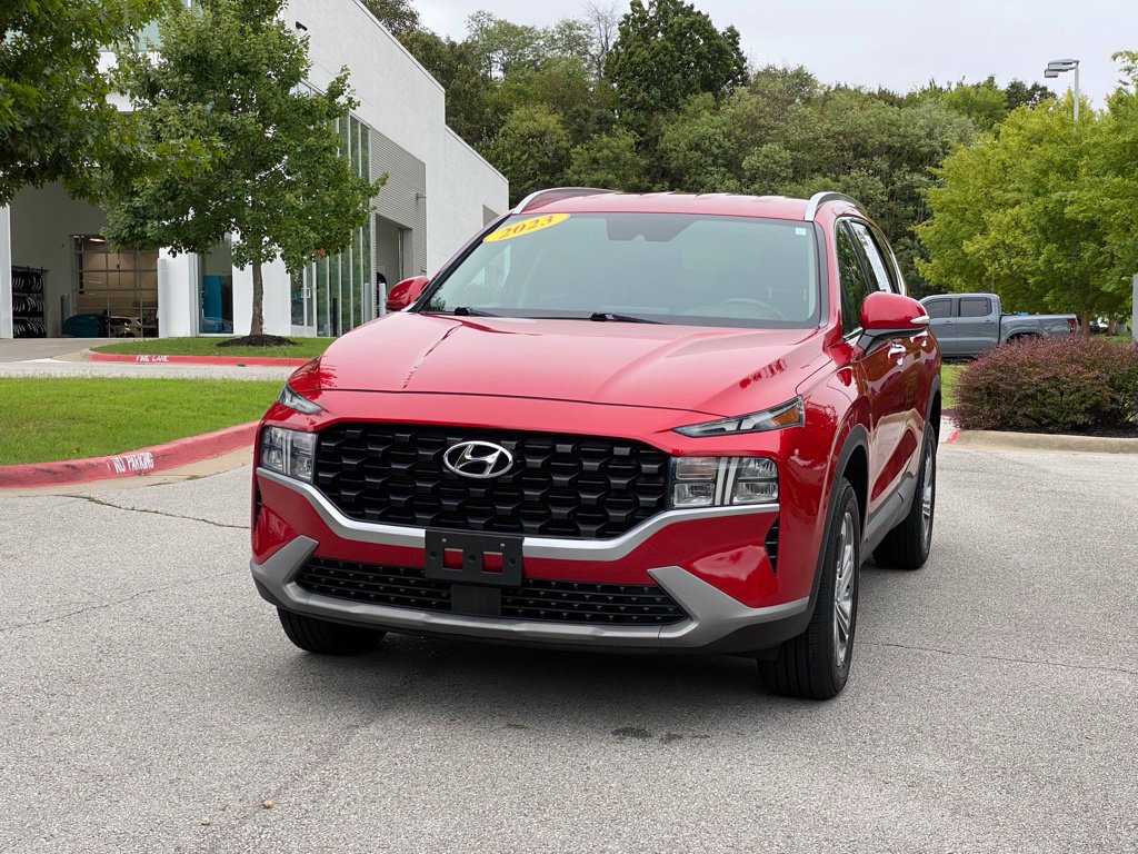Used 2023 Hyundai Santa Fe SEL AWD/4WD image 3