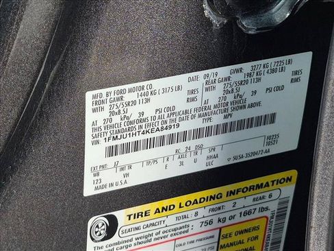Used 2019 Ford Expedition XLT w/ Equipment Group 202A RWD image 15