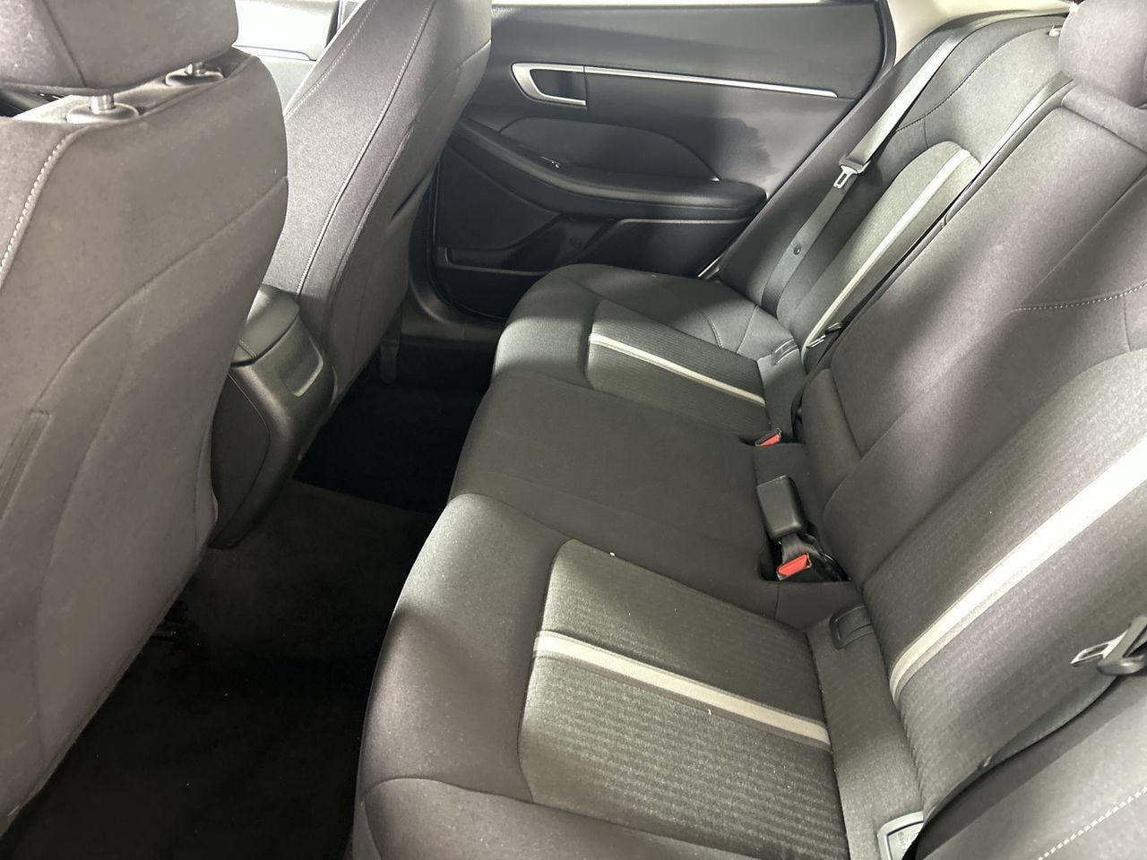Used 2025 Hyundai Sonata SEL FWD image 24