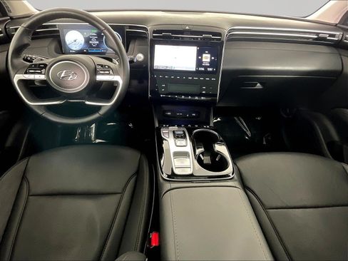 Certified 2023 Hyundai Tucson Limited AWD/4WD image 7