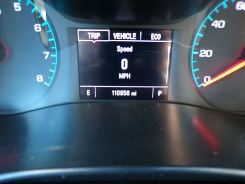 Used 2021 Chevrolet Colorado LT w/ LT Convenience Package image 16