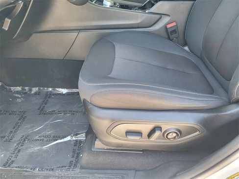 Used 2023 Jeep Grand Cherokee L Laredo image 20