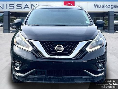 Used 2018 Nissan Murano SV AWD/4WD image 2