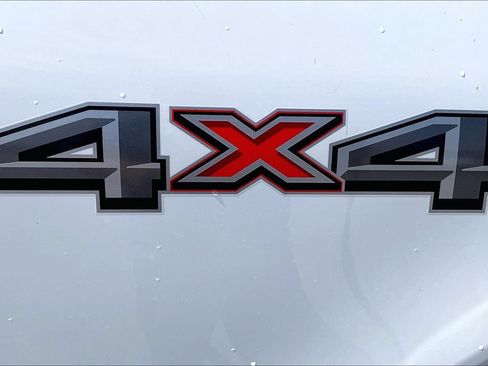 Used 2022 Ford F150 XLT w/ Trailer Tow Package AWD/4WD image 8