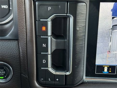 Used 2021 GMC Yukon XL Denali w/ Denali Ultimate Package image 21