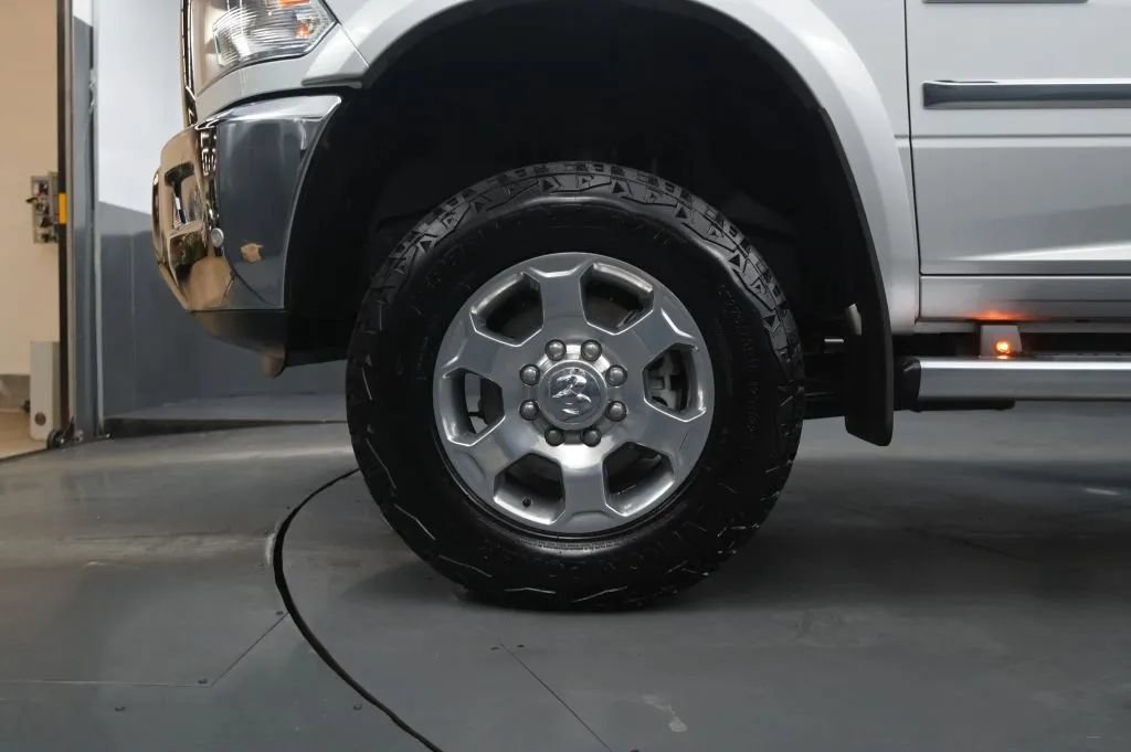 Used 2018 RAM 2500 Big Horn w/ Harvest Edition AWD/4WD image 10