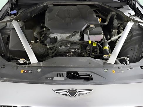 Used 2024 Genesis G70 2.5T w/ Sport Prestige Package image 37