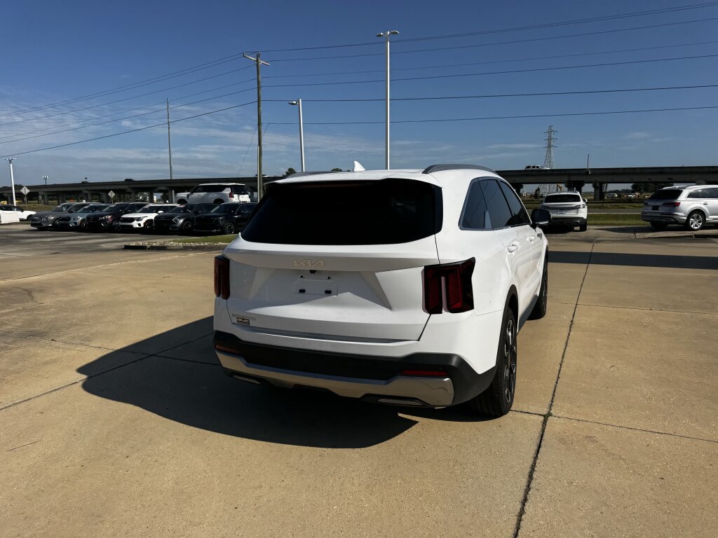 Certified 2026 Kia Sorento SX FWD image 21