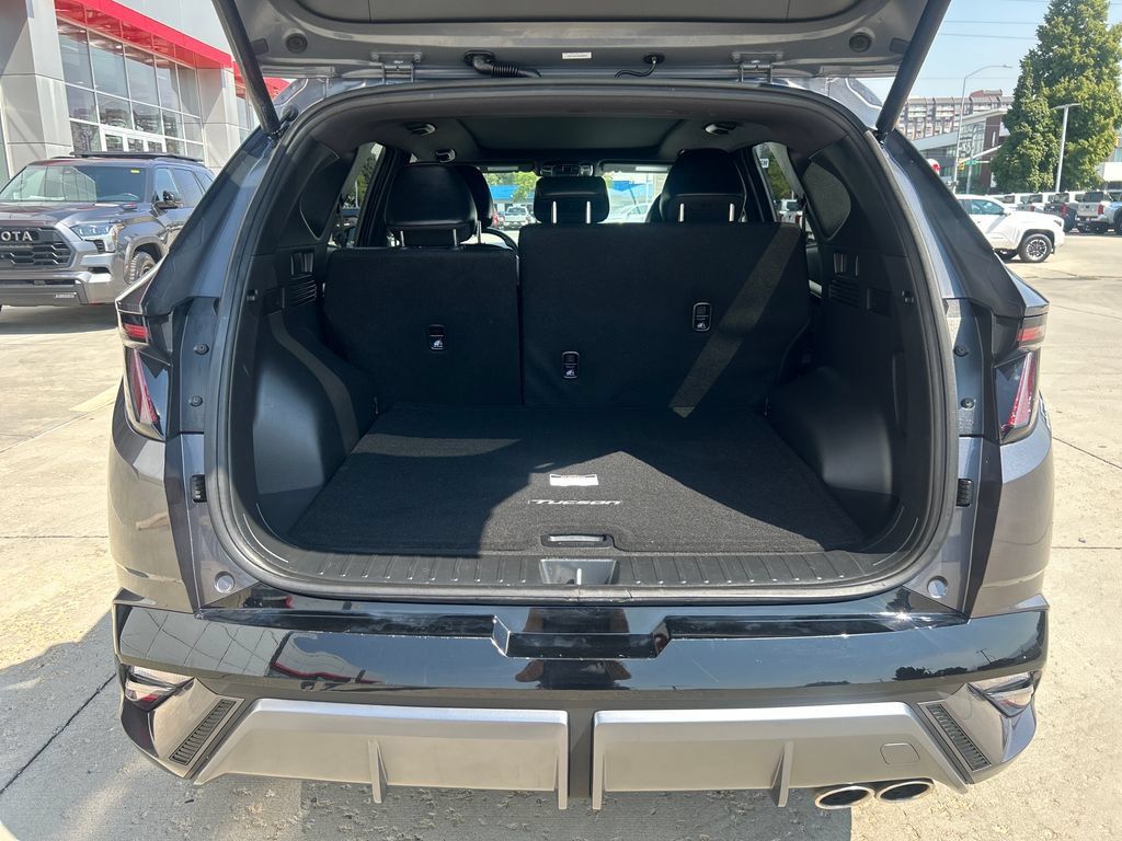 Used 2025 Hyundai Tucson N Line AWD/4WD image 15