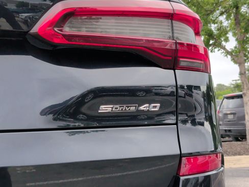 Used 2020 BMW X5 sDrive40i w/ M Sport Package RWD image 11