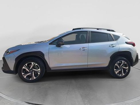 Used 2025 Subaru Crosstrek 2.5i Premium AWD/4WD image 2