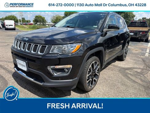 Used 2018 Jeep Compass Limited w/ Navigation Group AWD/4WD image 4