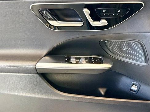 Used 2022 Mercedes-Benz C 300 Sedan image 17