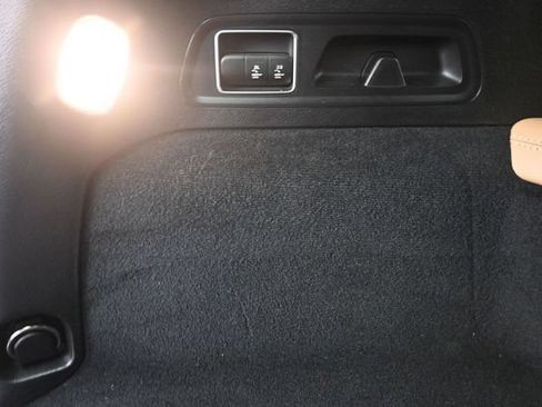 Used 2024 Mercedes-Benz GLS 450 4MATIC image 26