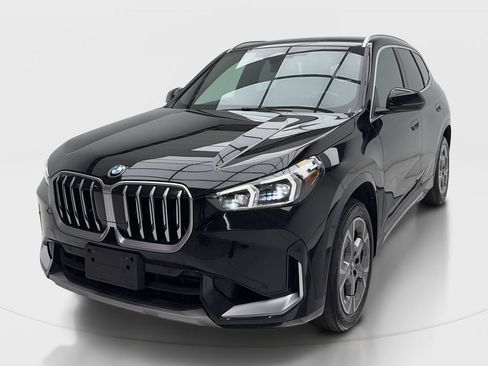 Used 2025 BMW X1 xDrive28i AWD/4WD image 4