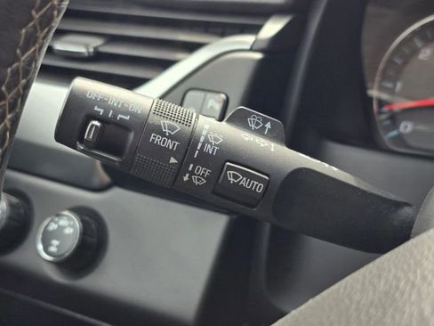 Used 2015 Chevrolet Tahoe LTZ image 36