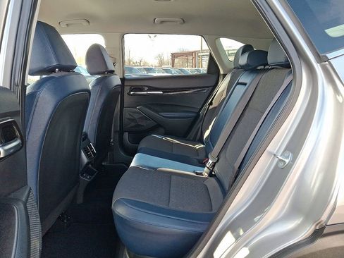 Used 2024 Kia Seltos S image 11