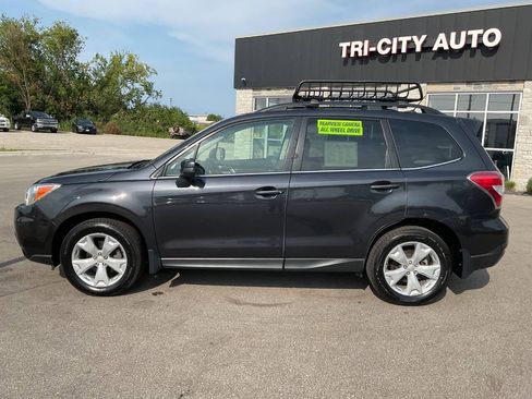 Used 2014 Subaru Forester 2.5i Touring AWD/4WD image 3