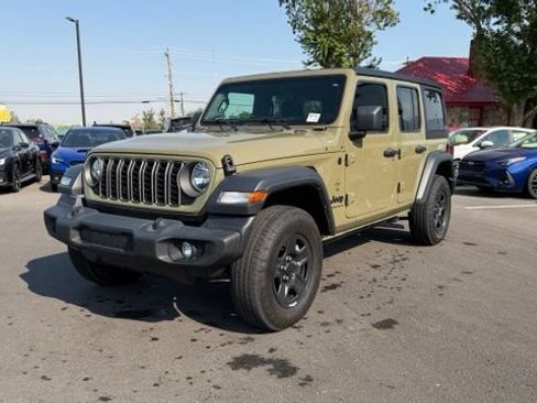 Used 2025 Jeep Wrangler Unlimited Sport AWD/4WD image 7