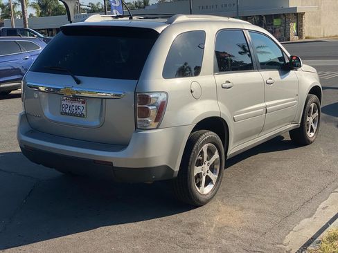 Used 2007 Chevrolet Equinox LT w/ LT Preferred Equipment Group image 7