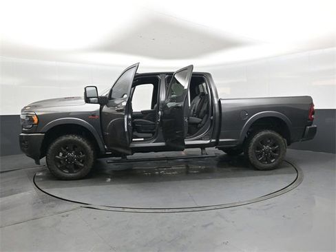 Used 2024 RAM 2500 Limited image 48