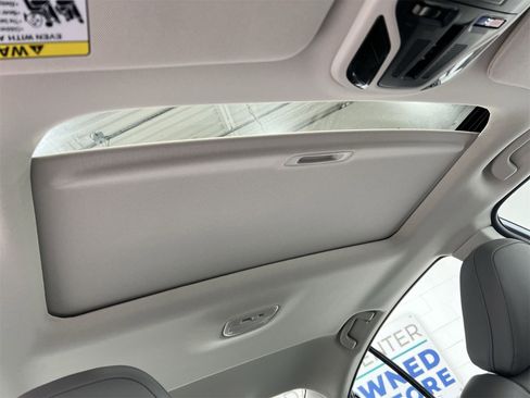 Certified 2025 Subaru Legacy Limited image 22