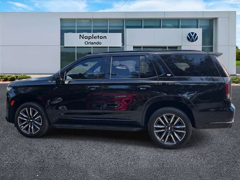 Used 2023 Cadillac Escalade Sport AWD/4WD image 9