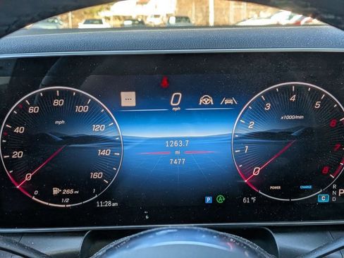 Certified 2025 Mercedes-Benz GLC 300 GLC 300 image 7