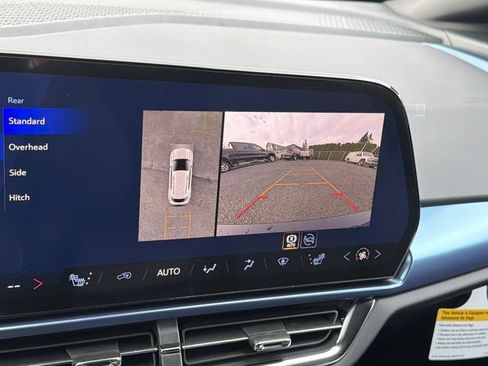 New 2026 Chevrolet Equinox EV LT AWD/4WD image 21