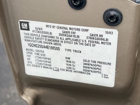 Used 2004 Chevrolet Silverado 2500 LS RWD image 27