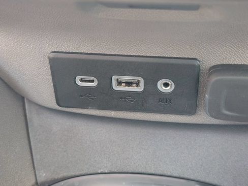 Used 2025 Chevrolet Malibu LT FWD image 31