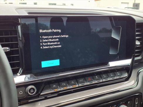 Used 2024 Chevrolet Silverado 1500 ZR2 w/ Technology Package image 15