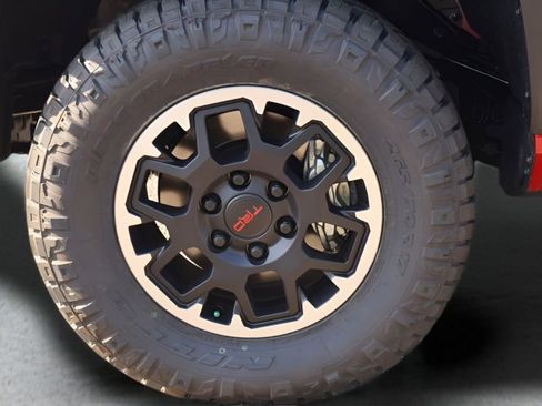New 2026 Toyota Tacoma TRD Off-Road AWD/4WD image 10