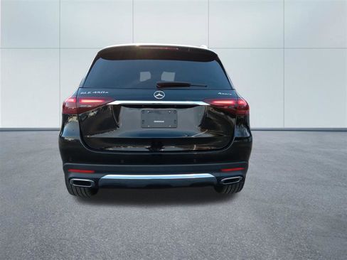 Used 2024 Mercedes-Benz GLE 450e 4MATIC image 4