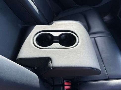 Used 2023 Tesla Model Y Long Range AWD/4WD image 25