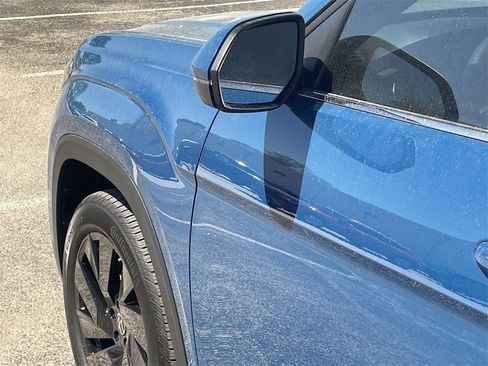 New 2025 Volkswagen Atlas SE image 10