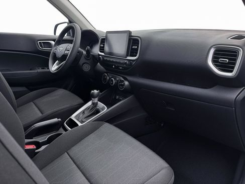 New 2026 Hyundai Venue SE FWD image 15
