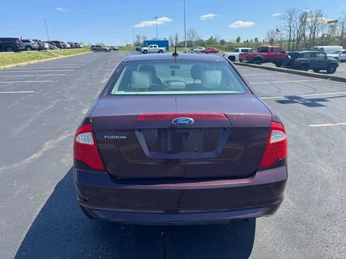 Used 2011 Ford Fusion S image 4