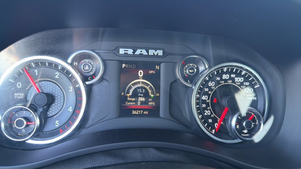 Used 2024 RAM 2500 Big Horn AWD/4WD image 14
