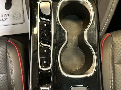 Used 2023 Buick Envision Essence w/ Sport Touring Package AWD/4WD image 27