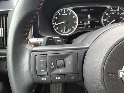Used 2024 Nissan Pathfinder Rock Creek AWD/4WD image 6