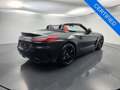 Used 2023 BMW Z4 M40i w/ Premium Package RWD image 4