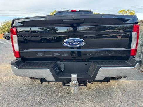 Used 2017 Ford F450 XL w/ STX Appearance Package image 4