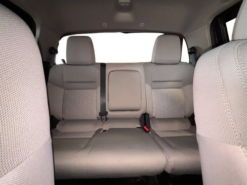 Used 2025 Nissan Frontier SV AWD/4WD image 24