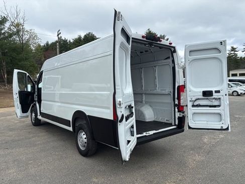 Used 2023 RAM ProMaster 3500 w/ Driver Convenience Group FWD image 13
